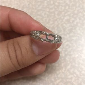 Engagement ring setting band